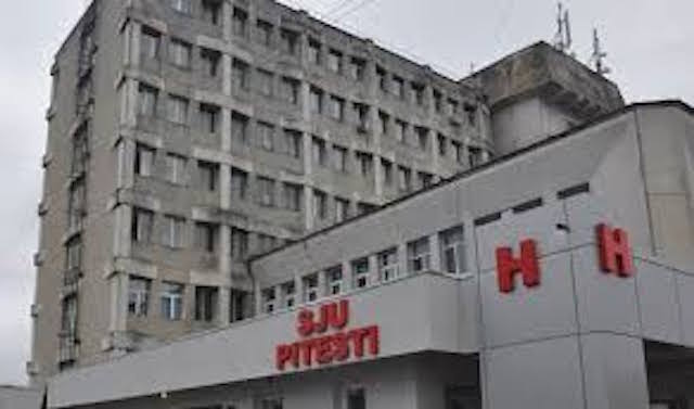 Un medic a refuzat echipamentul de protecție și testul Covid-19, deși avea simptome. A infectat 27 de persoane, dintre care 12 pacienți