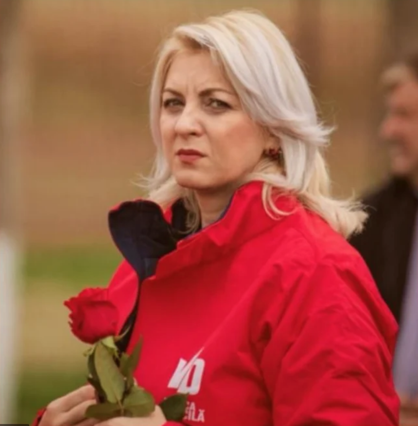 După ce a „#insistat să se pișe pe #rezist”, Nicoleta PSD-ista a fost promovată directoare culturală la Constanța