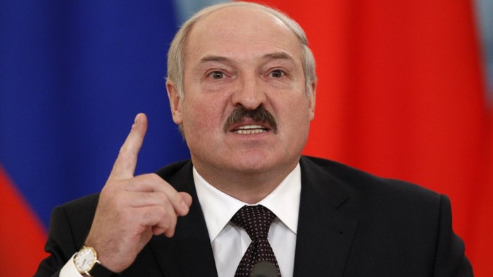 Lukașenko, psihopat încă din 1976, de pe vremea URSS! Și-a pierdut funcția de ofițer politic al Unității Militare 04104