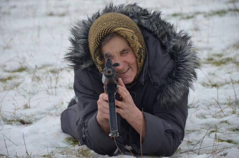 Instrucțiuni pentru ucraineni: „Dacă inamicul e în pădure, dați foc pădurii! Va crește una nouă pe oasele ocupantului!!!”