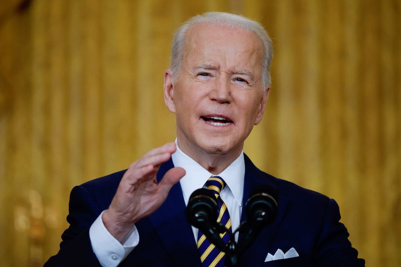 Petrolul, cărbunele și gazele rusești – interzise în SUA! Joe Biden: „Dăm o nouă lovitură puternică maşinii de război a lui Putin”. Și Marea Britanie va renunța la resursele rusești
