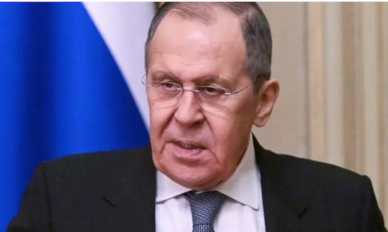 Putin ne amenință prin gura lui Lavrov: „Țările care livrează arme Ucrainei creează un pericol colosal, inclusiv pentru ele însele”