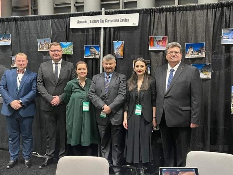 Autorii rușinii de la Târgul de Turism din New York sunt „cei mai mari sinecuriști”, plătiți de statul român cu 6.000-12.000 de euro pe lună, dezvăluie fostul ministru Claudiu Năsui