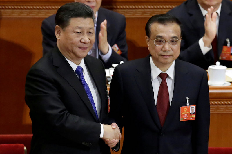 Luptă aprigă pentru putere între comuniștii chinezi. Xi Jinping ar fi suferit un anevrism cerebral, rivalii vor să-l înlăture pentru politica aberantă „Zero-Covid”