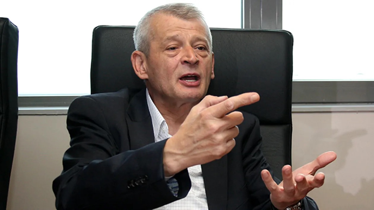 Cum a fost prins Sorin Oprescu în Atena. Își închiriase o vilă de lux într-un cartier de fițe, dar s-a dat de gol când și-a deschis cont și a mers la bancă să scoată banii