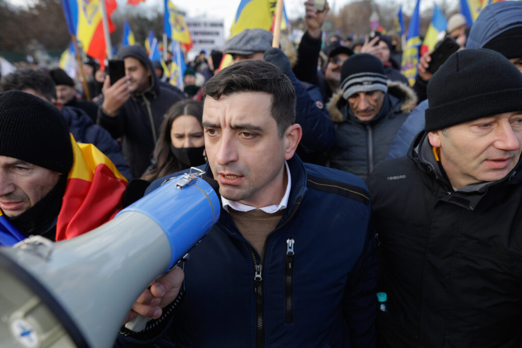 Rusia pornește sezonul protestelor de toamnă în Europa: George Simion anunță că Oculta Mondială a scumpit gazele și cheamă poporul la miting pe 2 octombrie