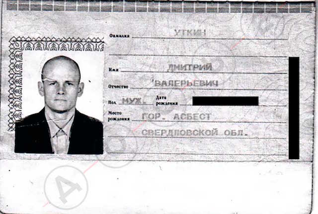 Povestea primului comandant al mercenarilor Wagner, care a dat numele grupării capturate de Prigojin. Este colonel în forțele speciale ruse și locuiește oficial într-un apartament de 35 de metri pătrați, cu baie comună!