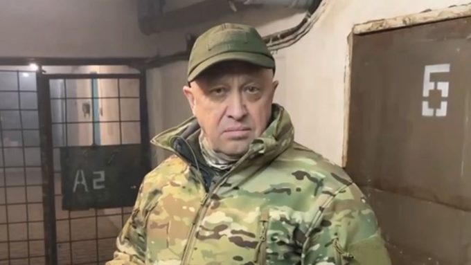 Washington Post: Prigojin le-a propus ucrainenilor, în ianuarie, să le divulge informații despre pozițiile armatei ruse, dacă renunță la Bahmut. Kievul confirmă discuțiile
