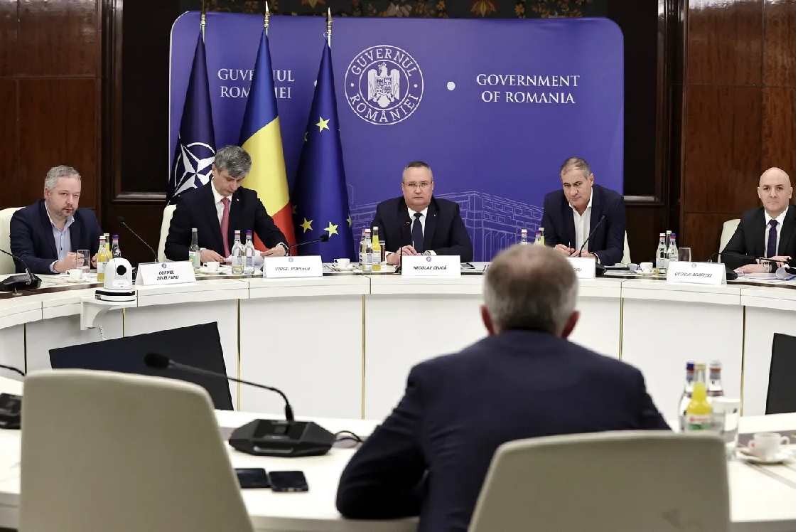 „Nicule, promite-le ceva!“: Guvernul PSD-PNL le face profesorilor o ofertă în bătaie de joc, 2.500 de lei în două rate ca să încheie greva