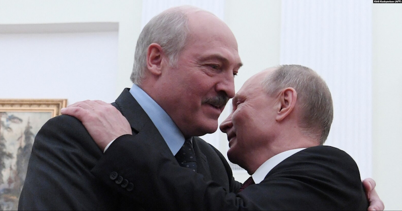 Lukaşenko, internat de urgență la Moscova, după o întâlnire cu Putin. Dictatorul din Belarus s-ar afla în stare gravă
