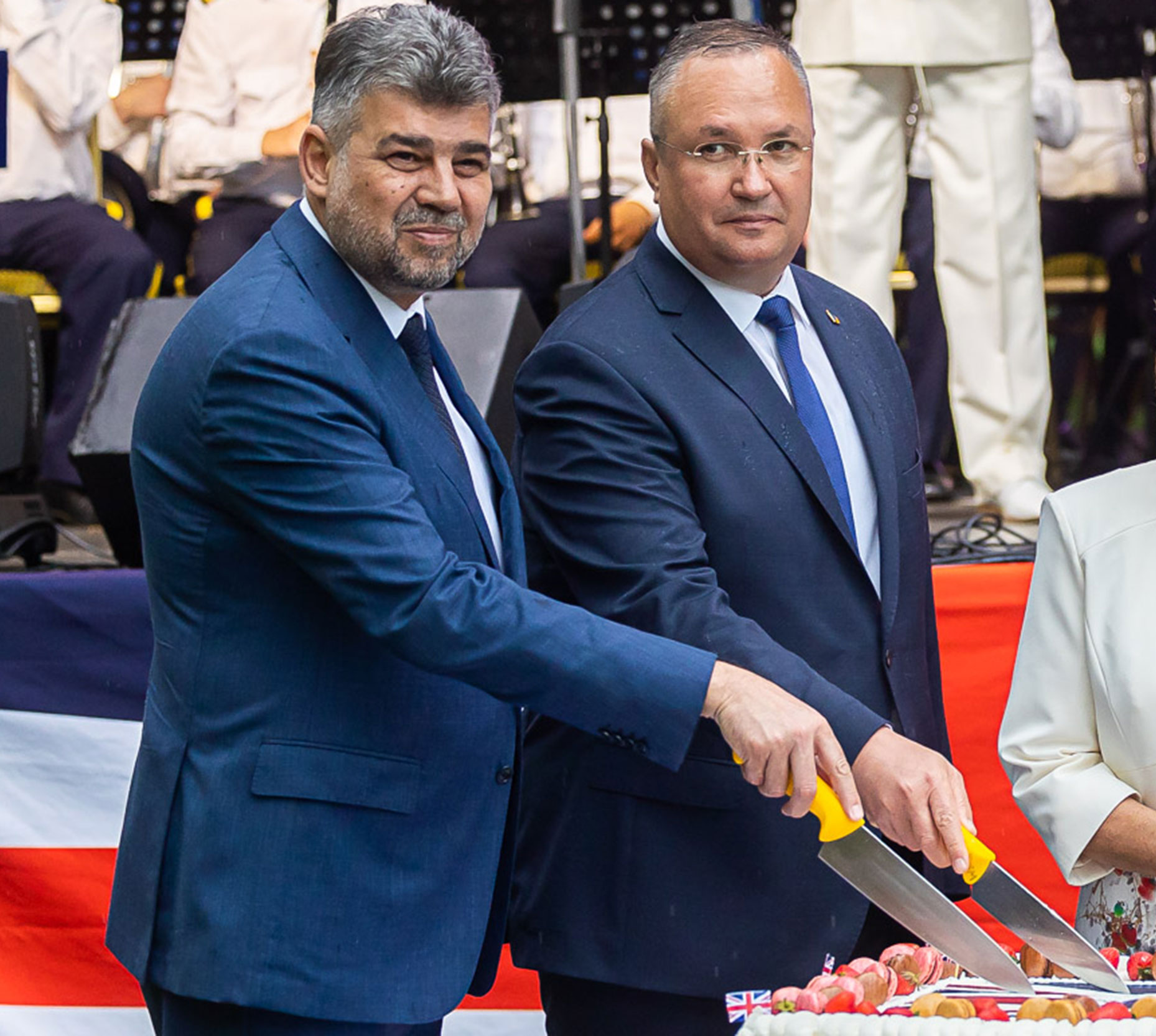 Deficitul bugetar al României explodează: în 2023 va fi de 100 de miliarde de lei, anunță Cătălin Drulă. „Au capturat statul și îl jumulesc în timp ce își cultivă bufonul extremist“