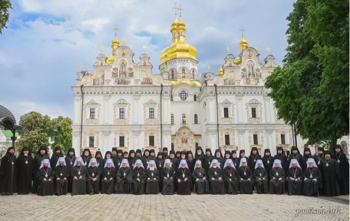 Biserica Ortodoxă Ucraineană autocefală trece la calendarul gregorian. Rușii rămân singuri să serbeze Crăciunul pe 7 ianuarie