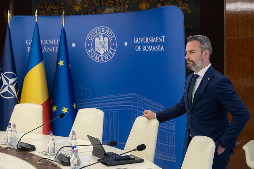 Tupeul coaliției PSD-PNL. Masonul MAI Cărbunaru, purtător de cuvânt al Guvernului, către profesori: „Aici nu suntem la piață, să operăm cu oferte. Nici măcar la mall”