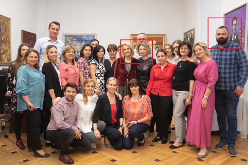Fotografiile care o distrug pe Firea: monstrul Godei a participat la botezul unuia dintre copiii ei, dar au fost împreună și în acțiuni electorale! Nevasta lui Pandele tocmai scrisese că Godei nu era membru PSD și că ea nu avea nicio treabă cu el