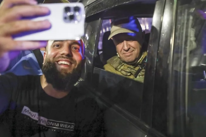 Rapoarte secrete: Putin pierde controlul asupra Rusiei și al armatei. Sondajele Kremlinului arată că jumătate dintre locuitori l-au susținut pe Prigojin!