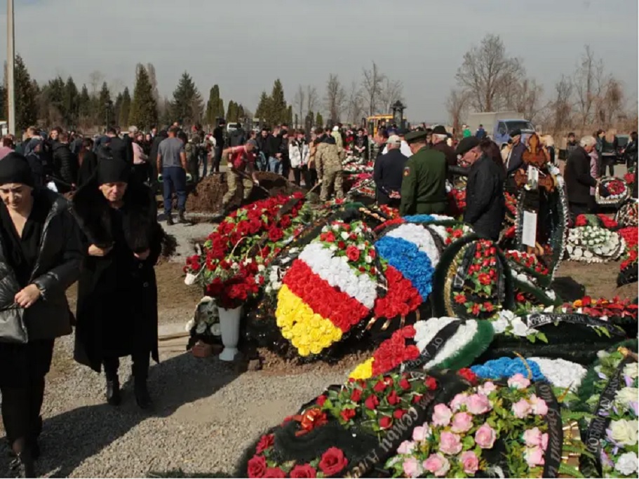 Șocant: rușii au înregistrat până acum aproape 900.000 de militari morți și răniți în Ucraina! Guvernul de la Moscova a plătit 46,6 miliarde de dolari despăgubiri