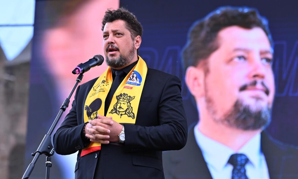 „Noua Înaltă Poartă unde se plătește tributul!“ Liderii AUR, minciuni despre UE chiar la prezentarea candidaților pentru europarlamentare! România a primit de la UE 92 de miliarde euro și a plătit doar 30