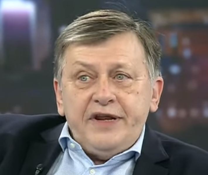 Atac abject al lui Crin Antonescu: „Secături USR-iste”, „gunoaie umane” / „România trebuie să scape urgent de otrava politică și morală numită USR”