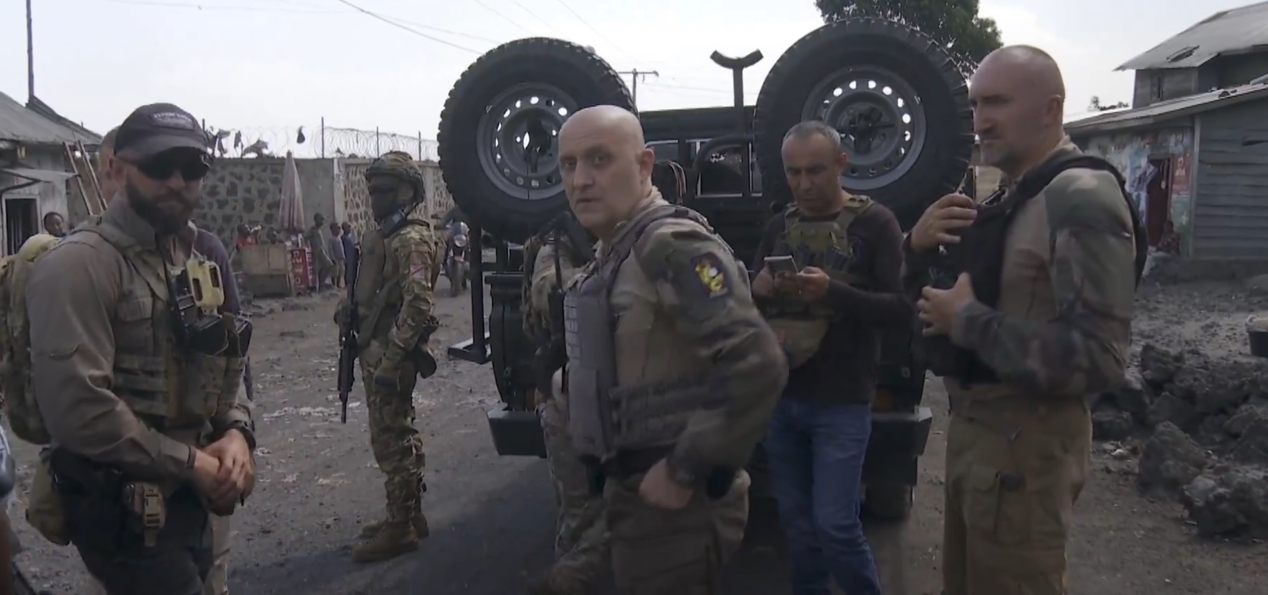 VIDEO. Mercenarii lui Potra, „paznicul-șef” al lui Călin Georgescu, sunt blocați în orașul Goma, din R. D. Congo, după ce rebelii au cucerit cel mai mare oraș din estul țării