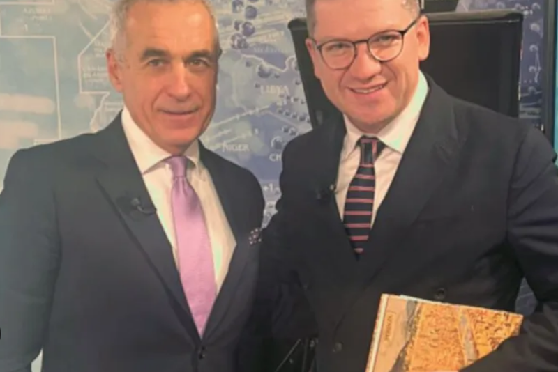 Mihail Neamțu a primit 1.147 de dolari ca să-l promoveze pe Călin Georgescu! Devenit deputat AUR, el nu a trecut în declarația de avere banii luați de la Bogdan Peșchir. Minte că a primit doar 500 de euro