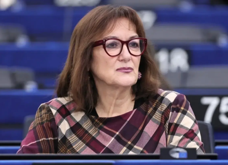 UE adoptă tactica lui Nicușor Dan: participă, dar nu se bagă! Vicepreședinta croată a Comisiei Europene merge la Washington, la Consiliul trumpist al Păcii