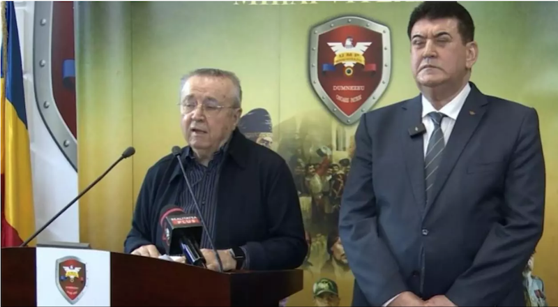 VIDEO. Ion Cristoiu a ajuns cârpa Generalului Izmană! Anturaj georgist la lansare: ÎPS Teodosie, Alexandra Păcuraru, Nicolae Voiculeț, Marius Ghilezan